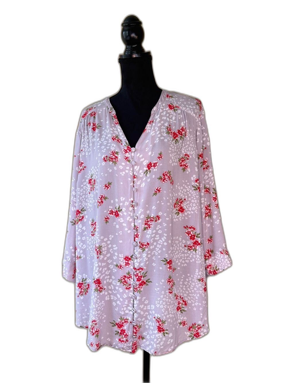 Torrid Women's Blouse Grey with Red Flowers & White Polka Dots Torrid Size 3